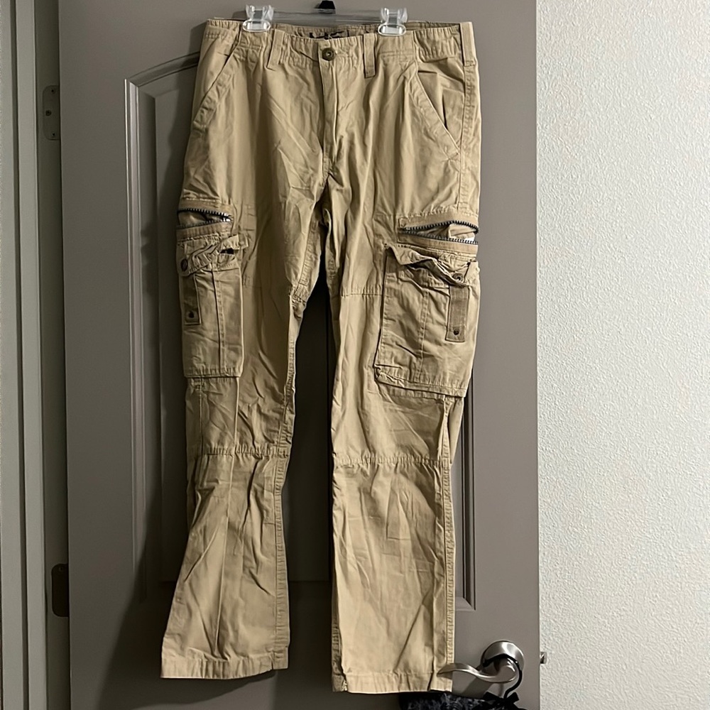 32 X 32 Helix cargo pants NWOT